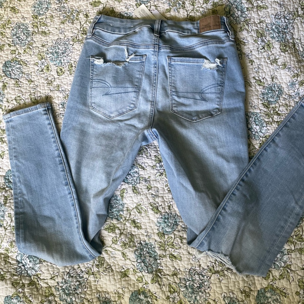 American Eagle Outfitters Women's Distressed Light Blue Jeans - Picture 3 of 6